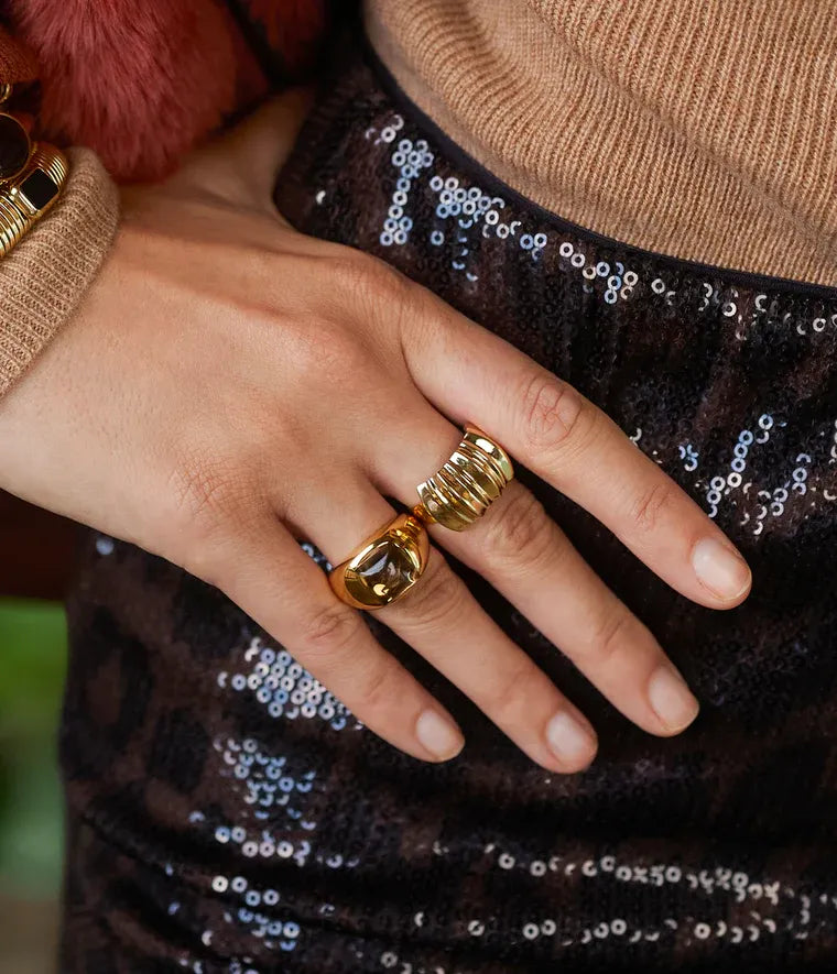Sibylle Ring 54