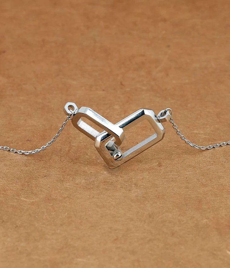 Nicolas necklace