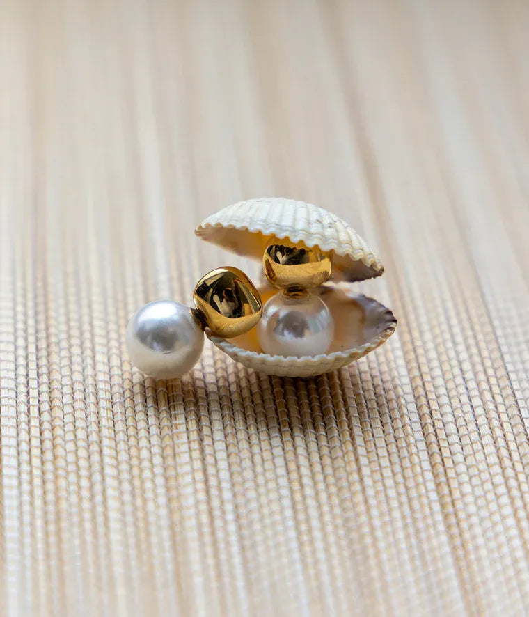 Leodie earrings