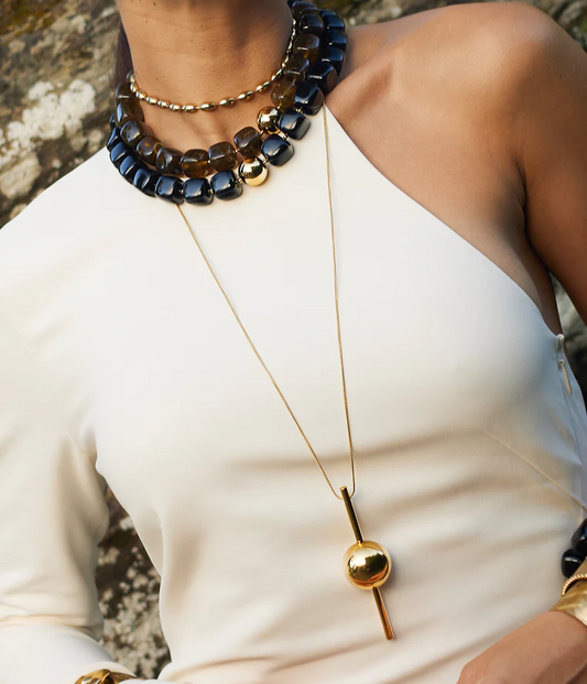Nélys String Necklace