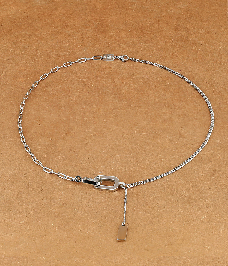 Victor necklace