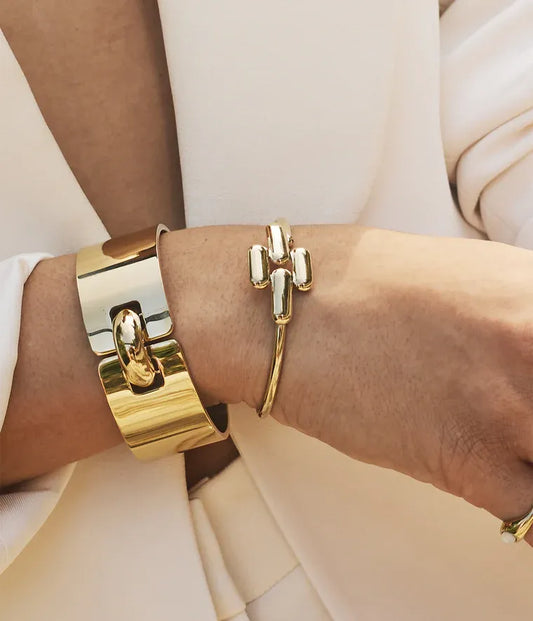 Runica Bangle