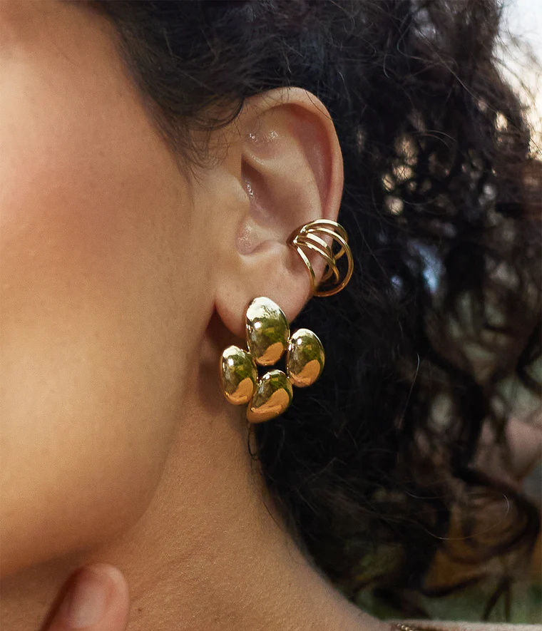 Moebi Earrings