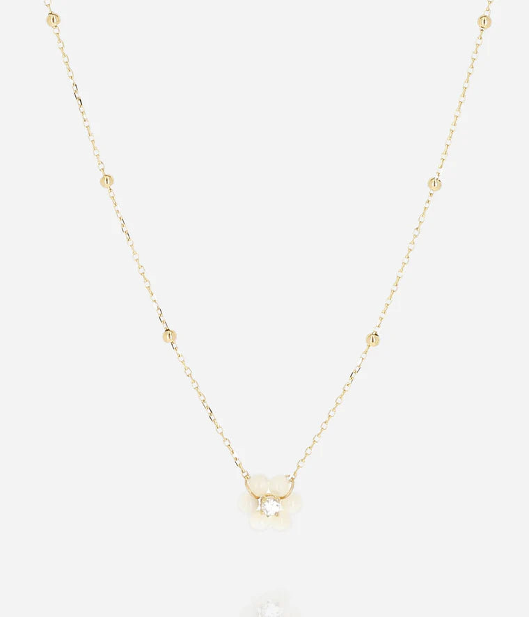 Petalo Necklace