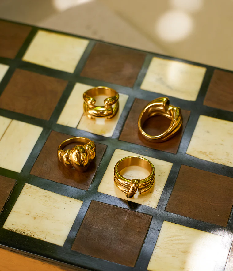 Kara Ring