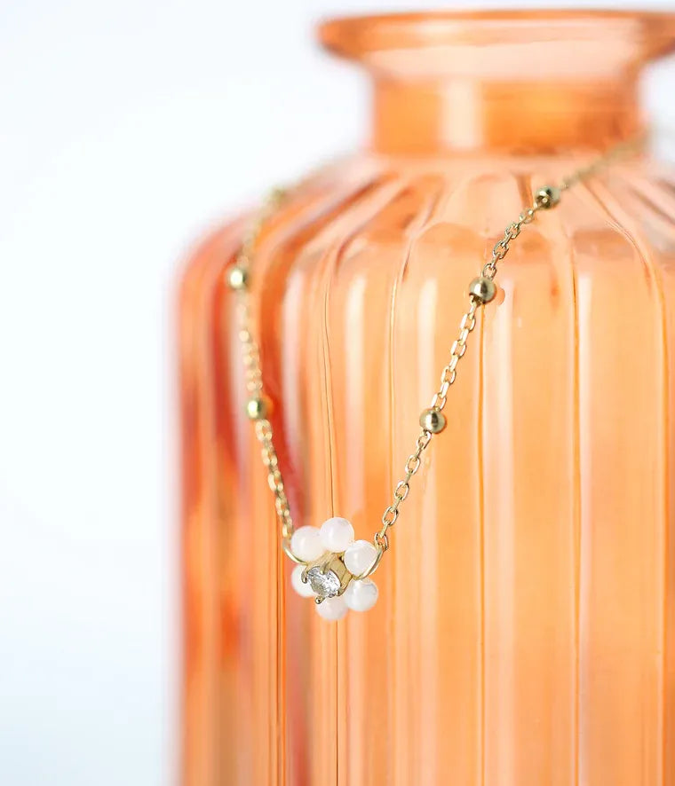Petalo Necklace Nude