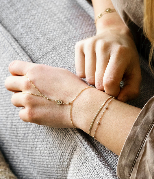 Gipsa Hand Jewel