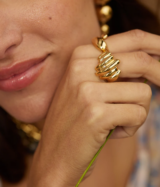 Opera Ring 7