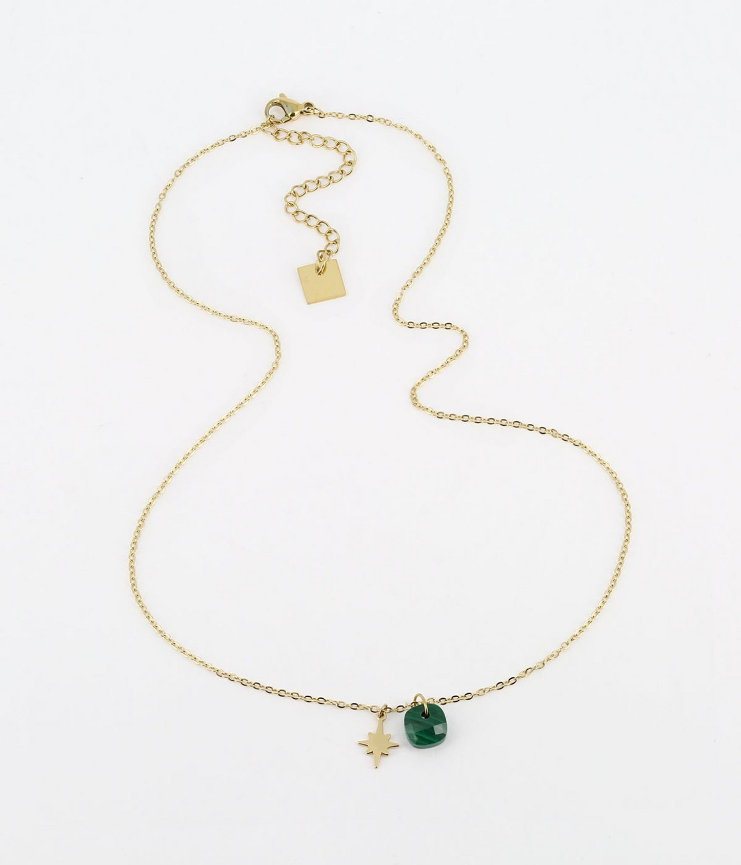 Manuréva Necklace